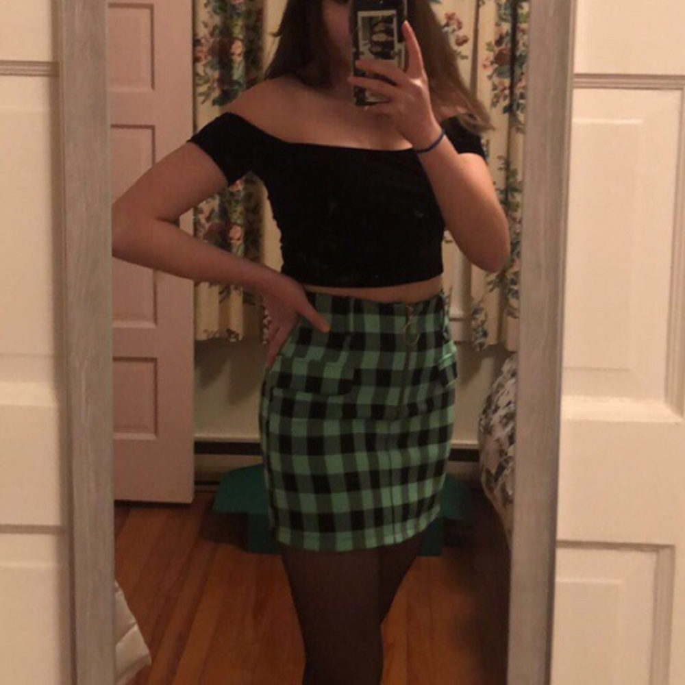 Bershka plaid skirt - Picture 2 of 4